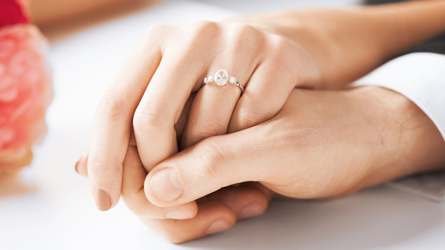 6 THINGS YOU NEED TO KNOW BEFORE BUYING AN ENGAGEMENT RING